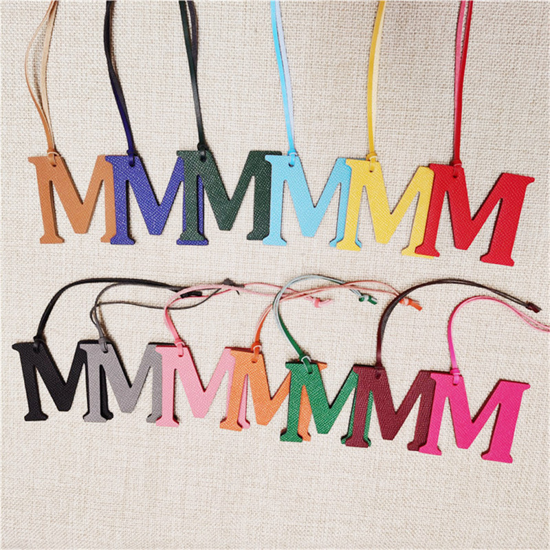 Monogram Keychain Leather - XMESSUN سلسلة مفاتيح جديدة بحرف M