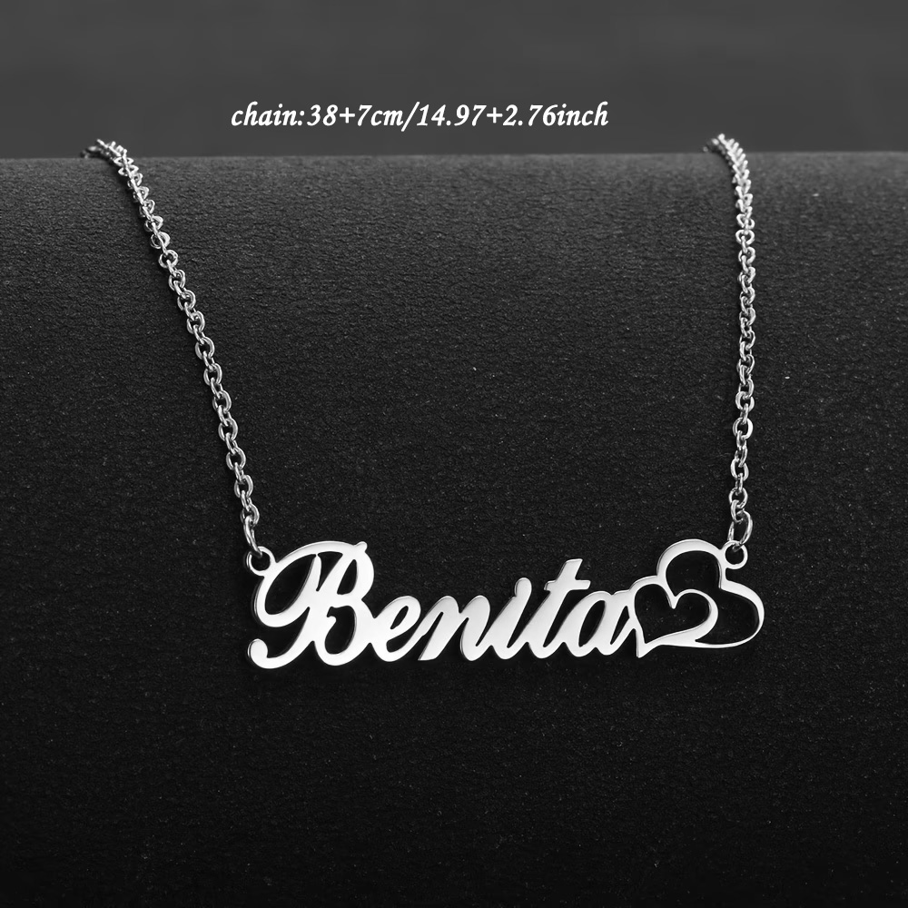 قلادة مخصصة على شكل قلب مزدوج  - مراجعة Name Necklace Custom وسعره